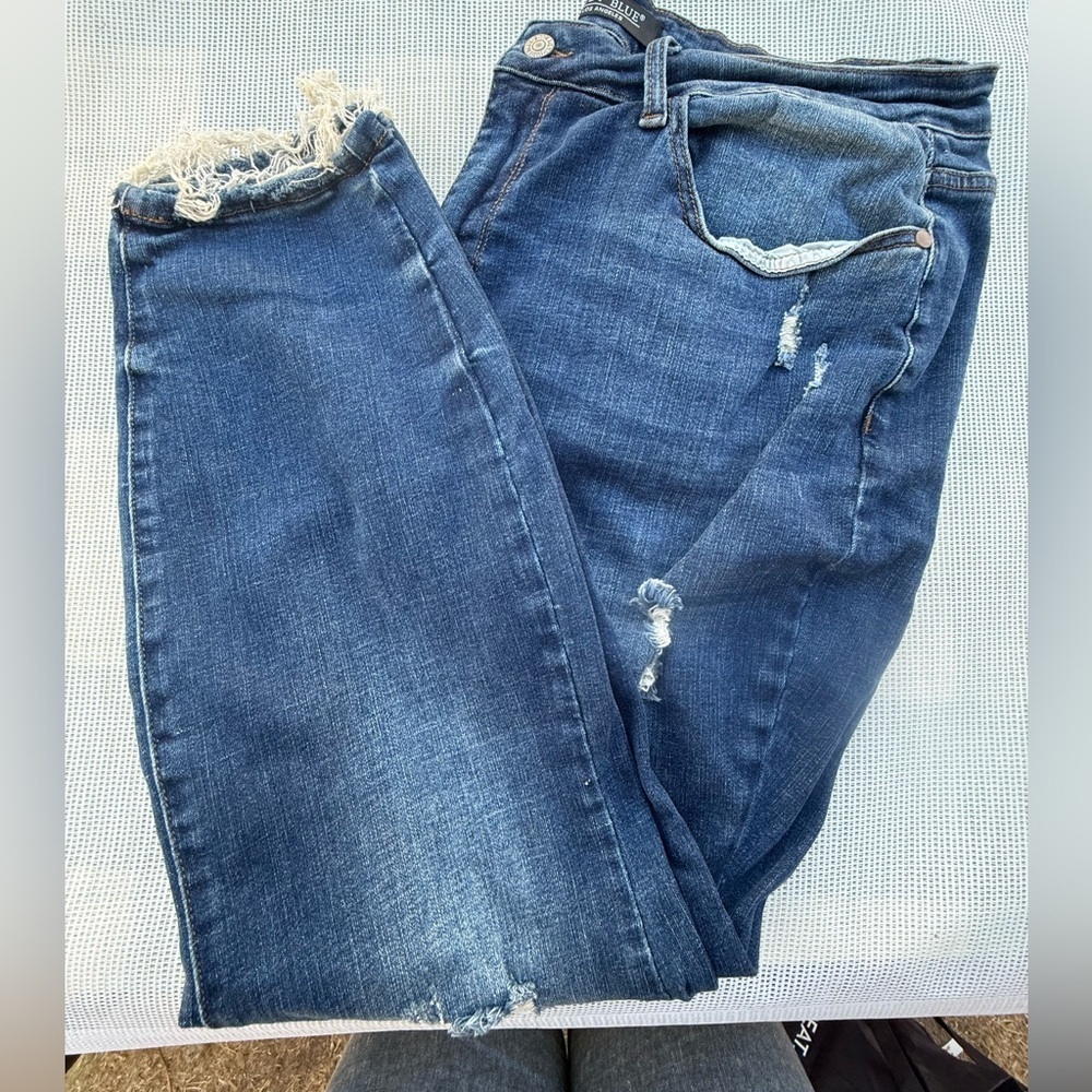 Judy Blue WOMENS blue  Distressed Boyfriend Jeans 29W